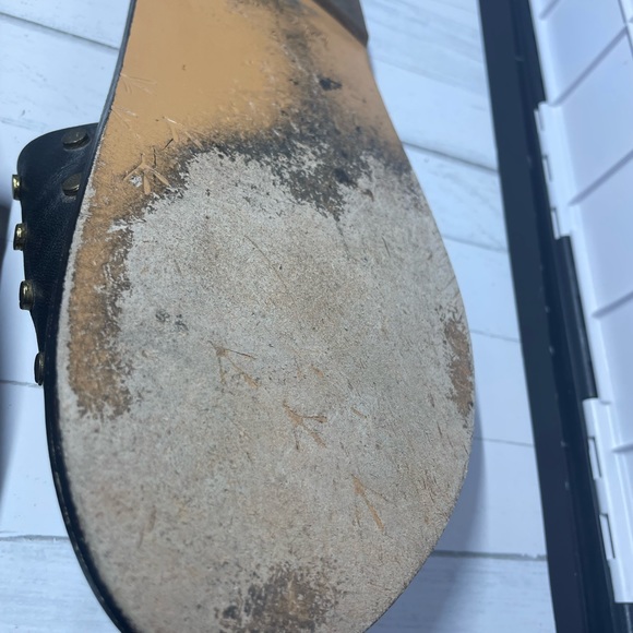 Beeks Lovebird Stud Sandals size 9 black - Picture 5 of 8